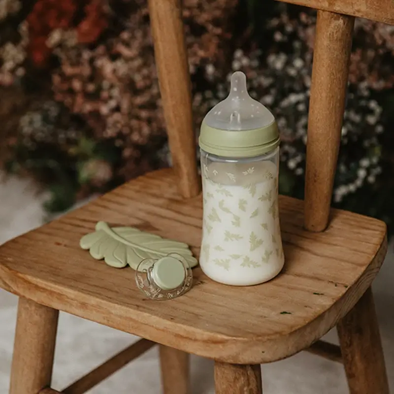 Suavinex Feeding Bottle 270 Ml, Medium Flow (M), +3 Months, Green Poetry - Image 5