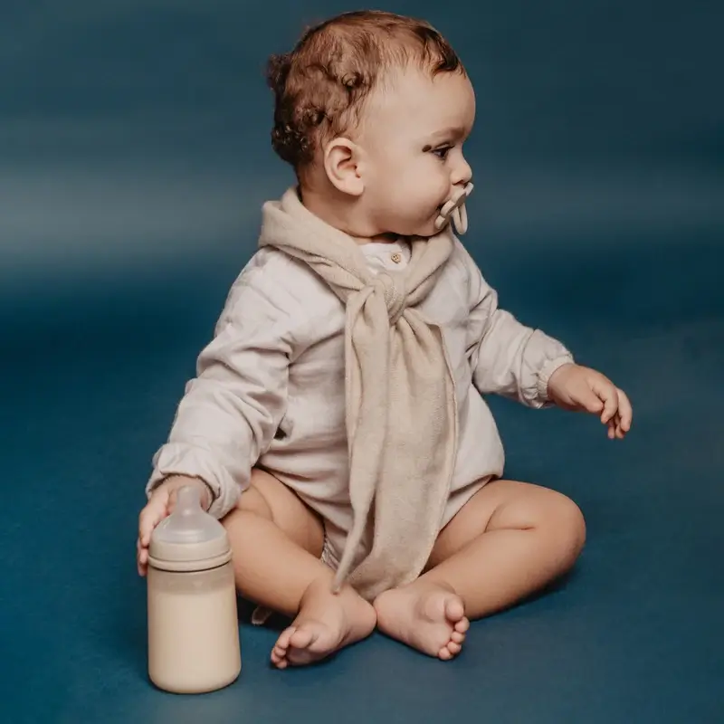 Suavinex Silicone Bottle 240 Ml, Medium Flow (M), +3 Months, Irish Cream - Image 7