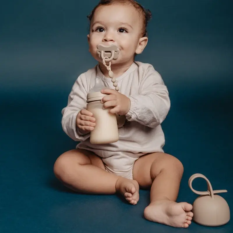 Suavinex Silicone Bottle 240 Ml, Medium Flow (M), +3 Months, Irish Cream - Image 8